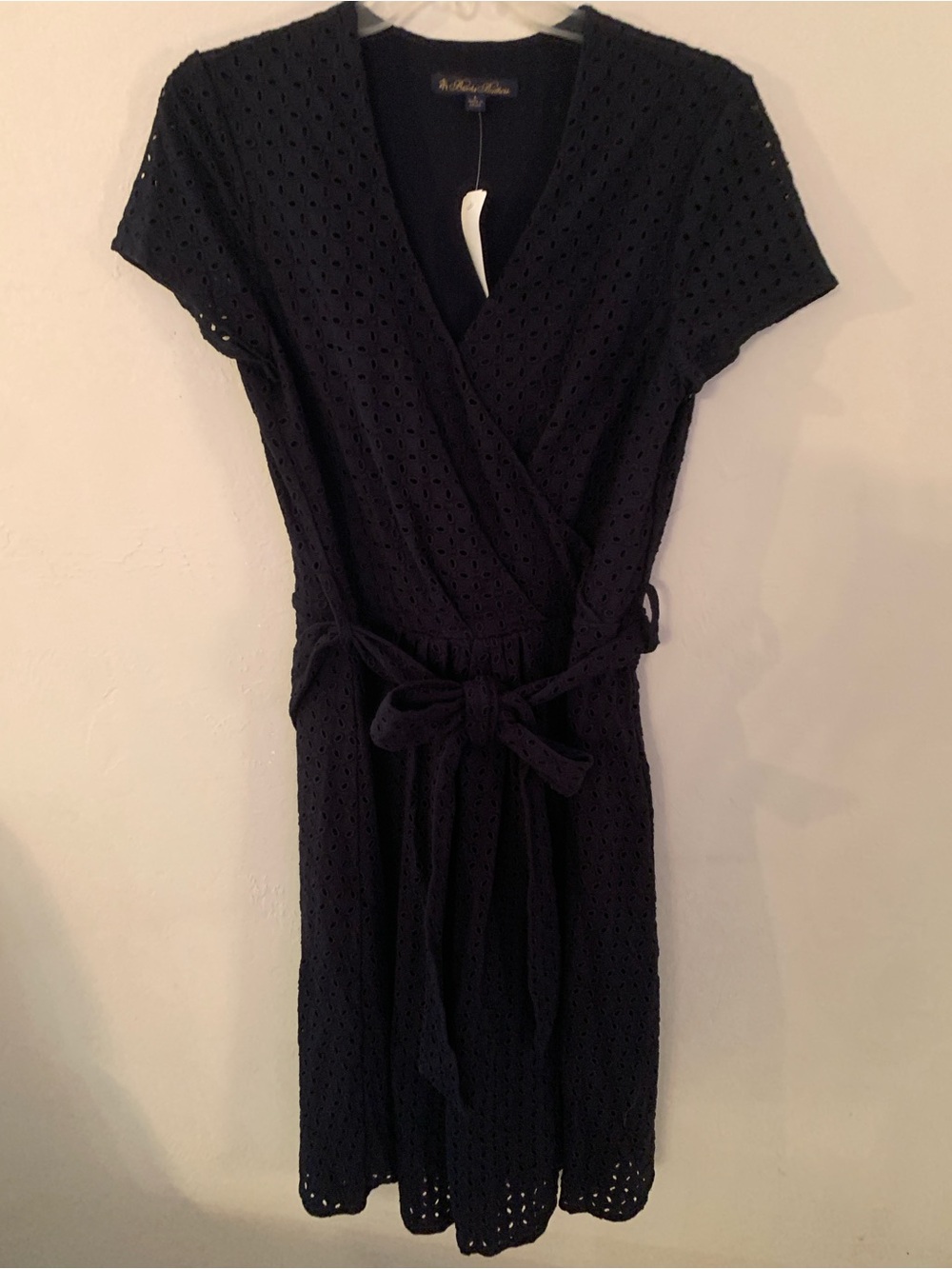 Brooks Brothers Dark Navy Eyelet Wrap Dress with Tie Waist Lined NWT ret $198 L
